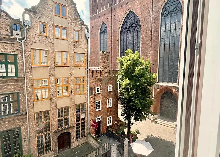 Old Town Center Mariacka View